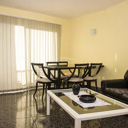 Апартаменты Sunny Beach Икод-де-лос-Винос